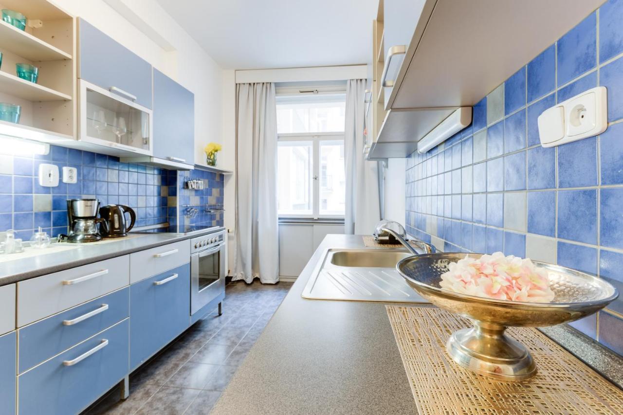 Exclusive Riverside In The Heart Of Lejlighed